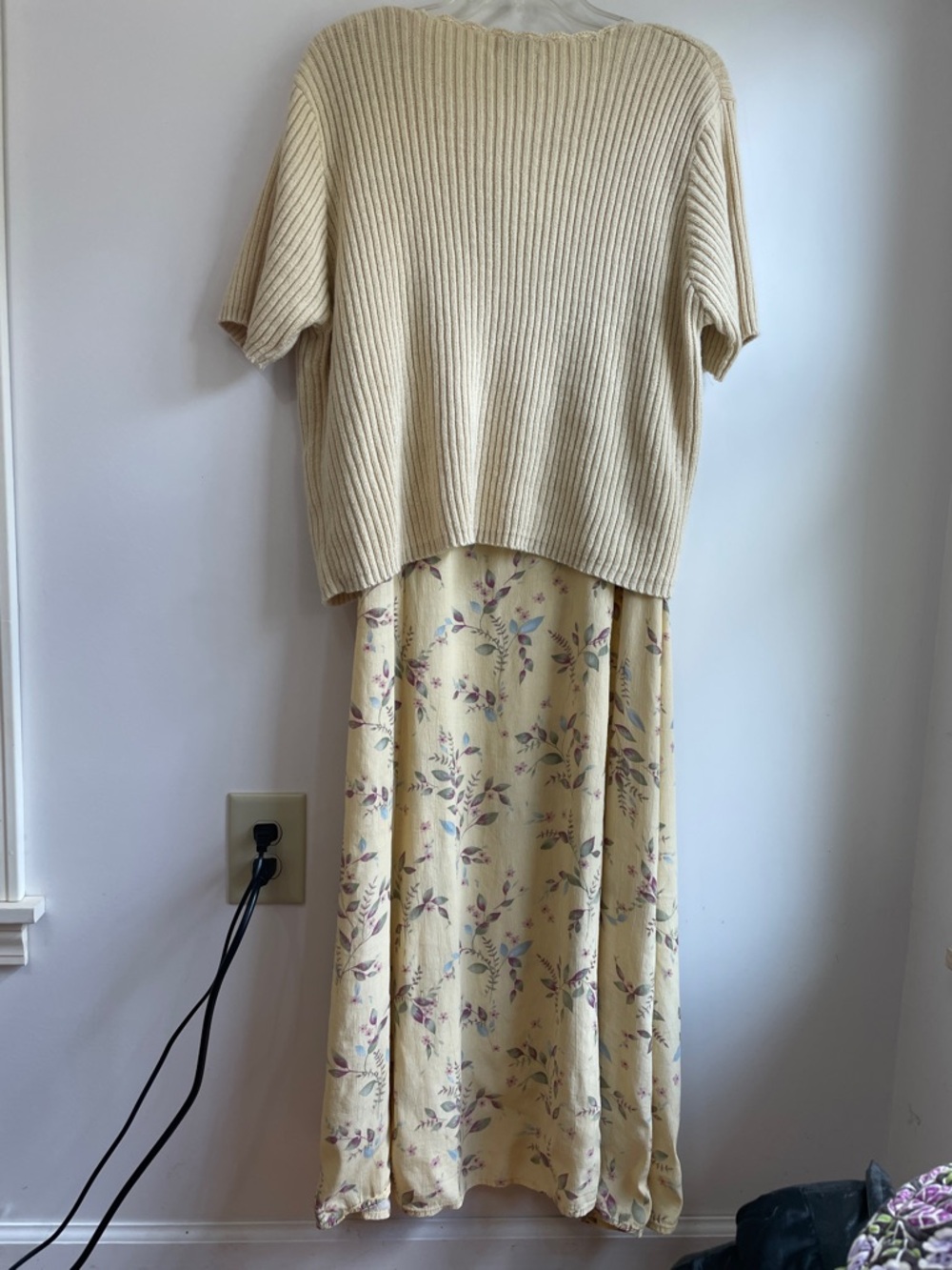 R&K Originals Woman VTG Yellow Sweater and Floral Tank Midi Dress Set Sz 20 - Picture 9 of 12